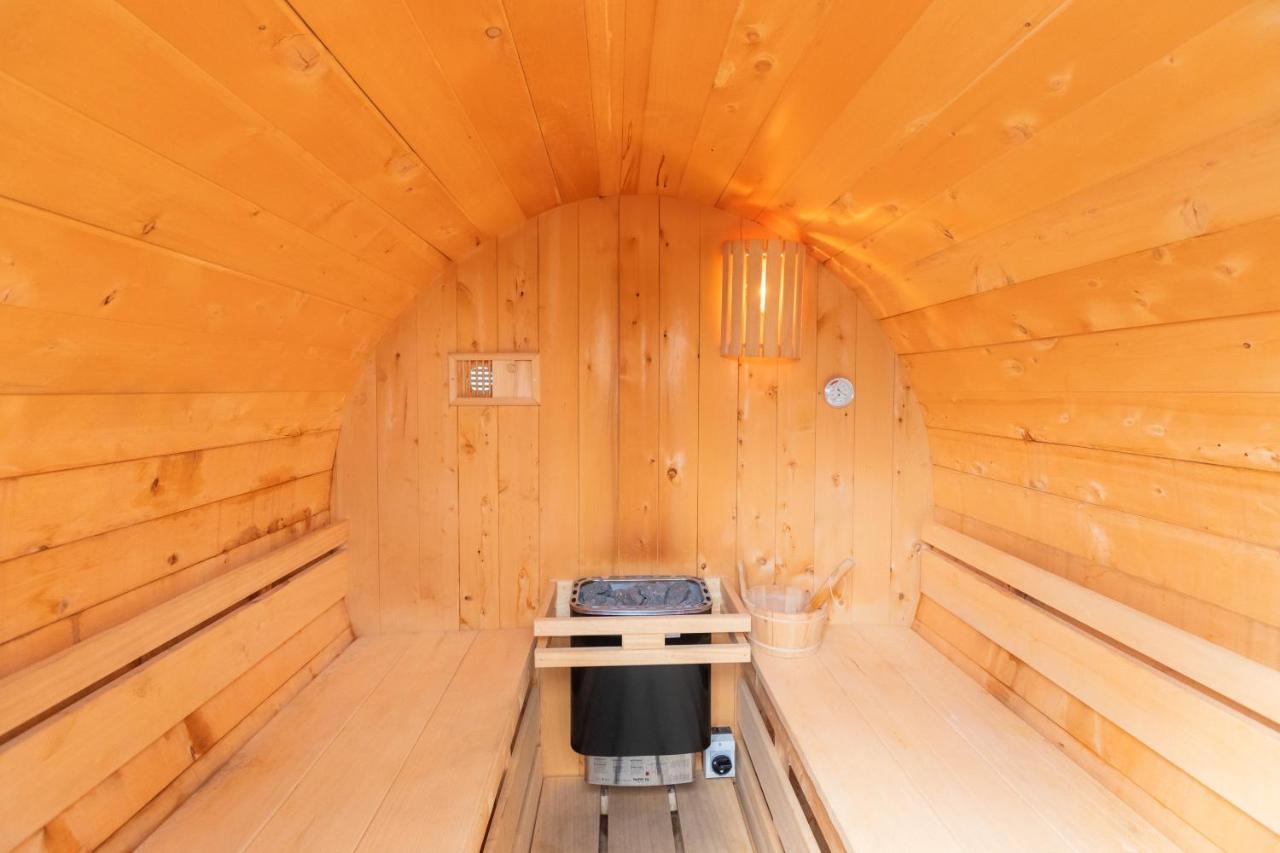 Wellness Bungalow With Sauna Эрмело Экстерьер фото